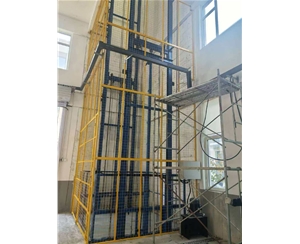 福建导轨链条式升降货梯